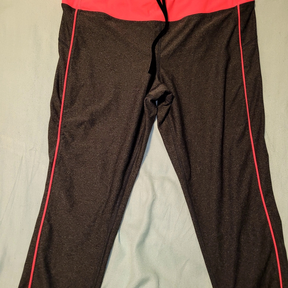 Gray & Pink Athletic Leggings